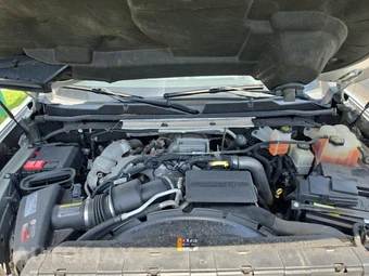 2020 Chevrolet Silverado 2500HD LT Crew Cab Long Bed 1LT - miniatura 18