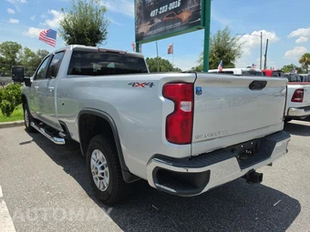 2020 Chevrolet Silverado 2500HD LT Crew Cab Long Bed 1LT - miniatura 6