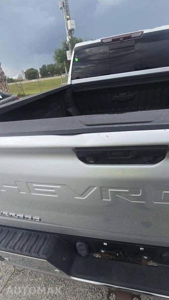 2020 Chevrolet Silverado 2500HD LT Crew Cab Medium Bed 1LT - miniatura 25