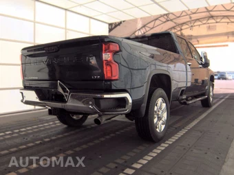 2020 Chevrolet Silverado 2500HD LTZ Crew Cab Long Bed 1LZ - miniatura 4