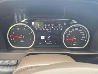 2020 Chevrolet Silverado 2500HD LTZ Crew Cab Medium Bed - miniatura 9