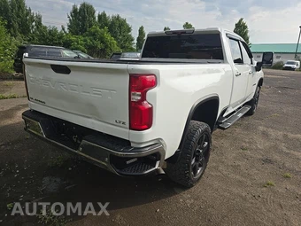 2020 Chevrolet Silverado 2500HD LTZ Crew Cab Medium Bed 1LZ - miniatura 4