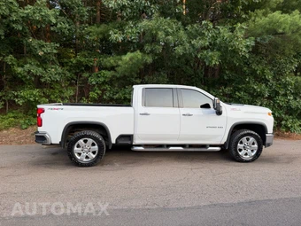 2020 Chevrolet Silverado 2500HD LTZ Crew Cab Medium Bed 1LZ - miniatura 6