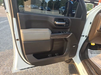 2020 Chevrolet Silverado 2500HD LTZ Crew Cab Medium Bed 1LZ - miniatura 9