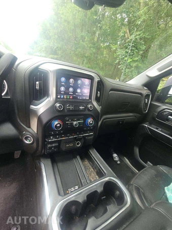 2020 Chevrolet Silverado 2500HD LTZ Crew Cab Medium Bed 1LZ - miniatura 10