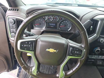 2020 Chevrolet Silverado 2500HD LTZ Crew Cab Medium Bed 1LZ - miniatura 10