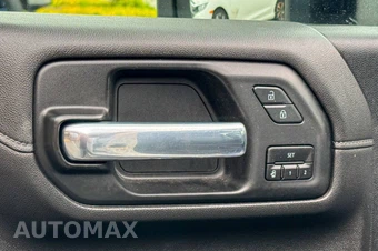 2020 Chevrolet Silverado 2500HD LTZ Crew Cab Medium Bed 1LZ - miniatura 26