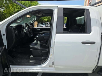 2020 Chevrolet Silverado 2500HD WT Extended Cab Long Bed 1WT – miniatura 4