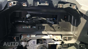 2020 Chevrolet Silverado 3500HD High Country Crew Cab Medium Bed - miniatura 24