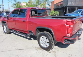 2020 Chevrolet Silverado 3500HD High Country Crew Cab Medium Bed 3LZ - miniatura 4