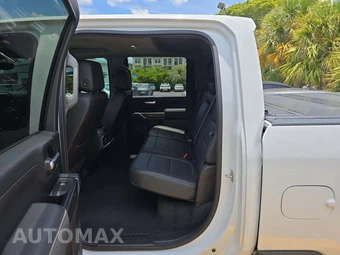 2020 Chevrolet Silverado 3500HD LTZ Crew Cab Long Bed 1LZ DRW - miniatura 13