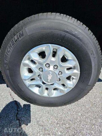 2020 Chevrolet Silverado 3500HD LTZ Crew Cab Medium Bed 1LZ - miniatura 11