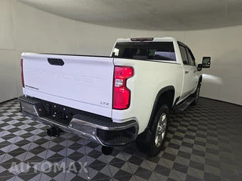 2020 Chevrolet Silverado 3500HD LTZ Crew Cab Medium Bed 1LZ - miniatura 4