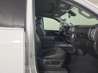 2020 Chevrolet Silverado 3500HD LTZ Crew Cab Medium Bed 1LZ - miniatura 8
