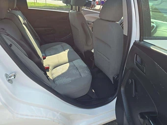 2020 Chevrolet Sonic LT Hatchback 1FL - miniatura 16