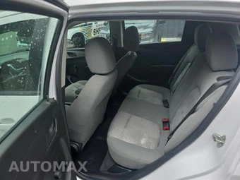 2020 Chevrolet Sonic LT Hatchback 1FL – miniatura 16