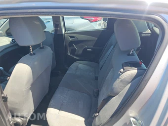 2020 Chevrolet Sonic LT Hatchback 1FL – miniatura 13