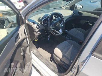2020 Chevrolet Sonic LT Hatchback 1FL – miniatura 7