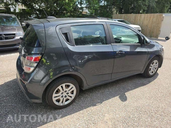 2020 Chevrolet Sonic LT Hatchback 1FL - miniatura 3