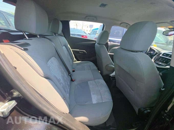2020 Chevrolet Sonic LT Hatchback 1FL - miniatura 16