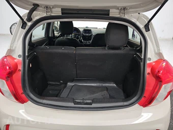 2020 Chevrolet Spark 1LT 1SD – miniatura 16