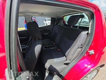 2020 Chevrolet Spark 1LT 1SD - miniatura 13