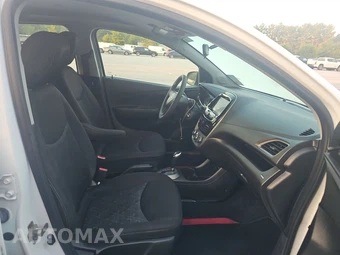 2020 Chevrolet Spark LS 1SB - miniatura 8