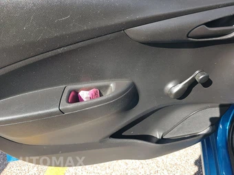 2020 Chevrolet Spark LS 1SB - miniatura 9