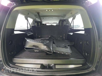 2020 Chevrolet Suburban 1500 LT 1LT - miniatura 15