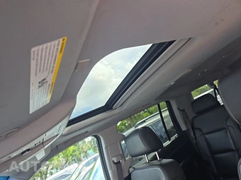 2020 Chevrolet Suburban 1500 LT 1LT - miniatura 18