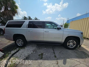 2020 Chevrolet Suburban 1500 LT 1LT - miniatura 4
