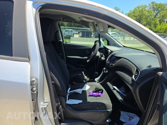 2020 Chevrolet Trax LS 1LS – miniatura 8
