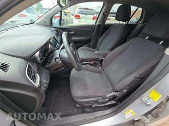 2020 Chevrolet Trax LS 1LS – miniatura 3