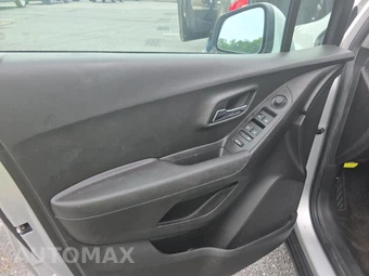 2020 Chevrolet Trax LS 1LS – miniatura 9