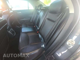 2020 Chrysler 300 Limited – miniatura 13