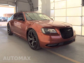 2020 Chrysler 300 Touring – miniatura 3