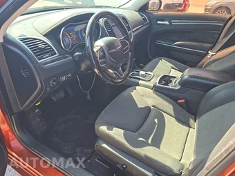 2020 Chrysler 300 Touring – miniatura 7