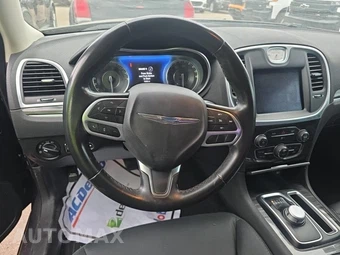 2020 Chrysler 300 Touring – miniatura 14
