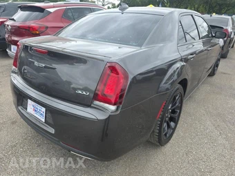 2020 Chrysler 300 Touring – miniatura 4