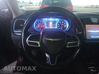 2020 Chrysler 300 Touring – miniatura 10