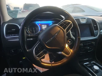 2020 Chrysler 300 Touring – miniatura 10