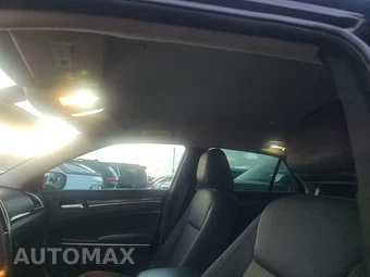 2020 Chrysler 300 Touring – miniatura 20