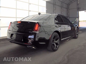 2020 Chrysler 300 Touring – miniatura 4