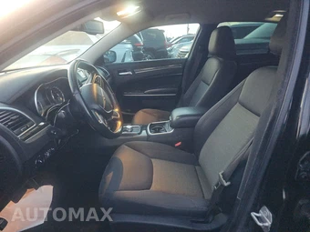 2020 Chrysler 300 Touring – miniatura 7