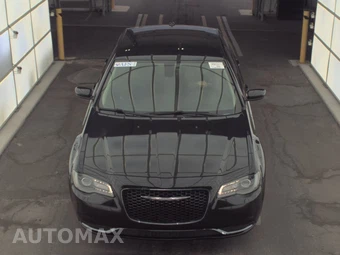 2020 Chrysler 300 Touring – miniatura 2