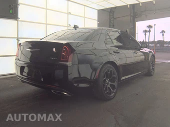 2020 Chrysler 300 Touring – miniatura 4