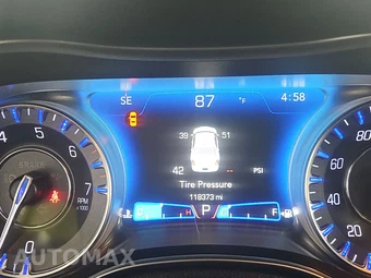2020 Chrysler 300 Touring – miniatura 12