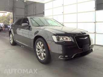 2020 Chrysler 300 Touring – miniatura 3