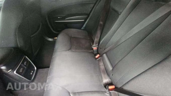 2020 Chrysler 300 Touring – miniatura 30