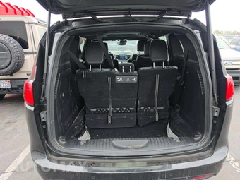 2020 Chrysler Pacifica Hybrid Limited 121.6" WB - miniatura 15